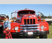 1st scssts classic truck show 156